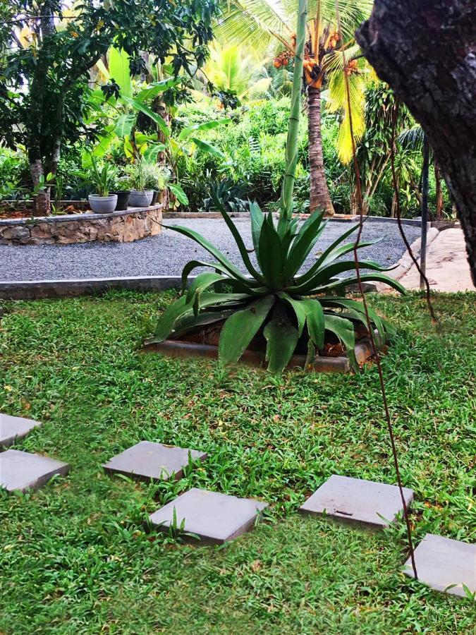 Triple Edge Villa Unawatuna Zewnętrze zdjęcie